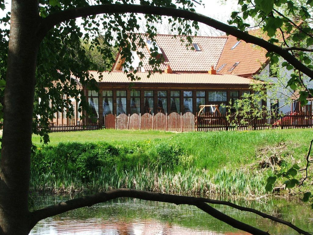 Pawlakowa Zagroda Grabiny-Zameczek Exterior foto